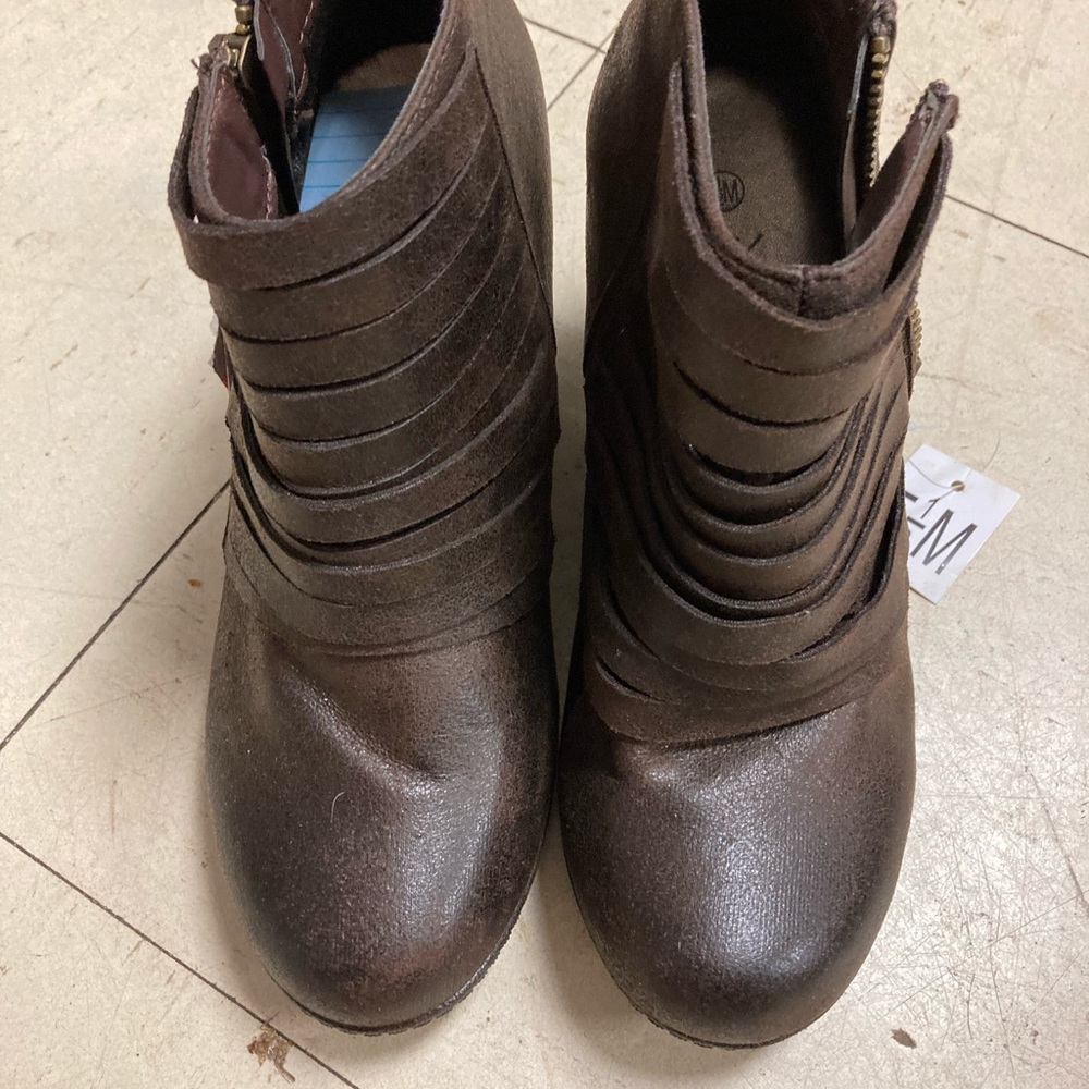 It’s ok boots brown